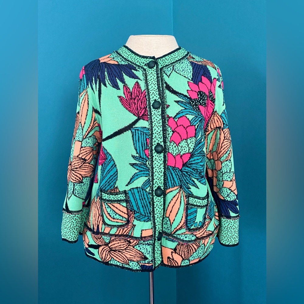 Floral Patterned Women's Knit Cardigan/Jacket